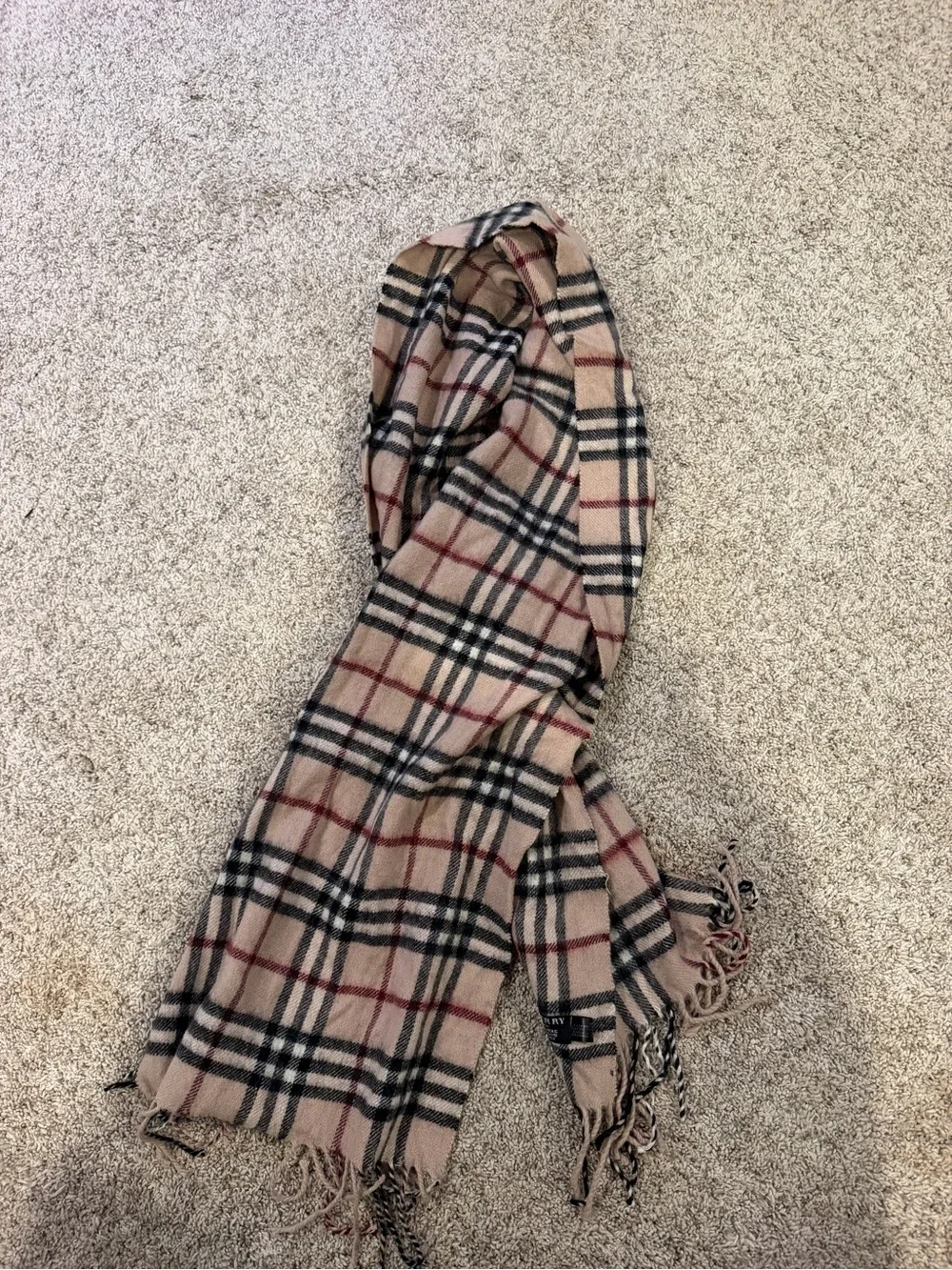 Burberry unisex vintage